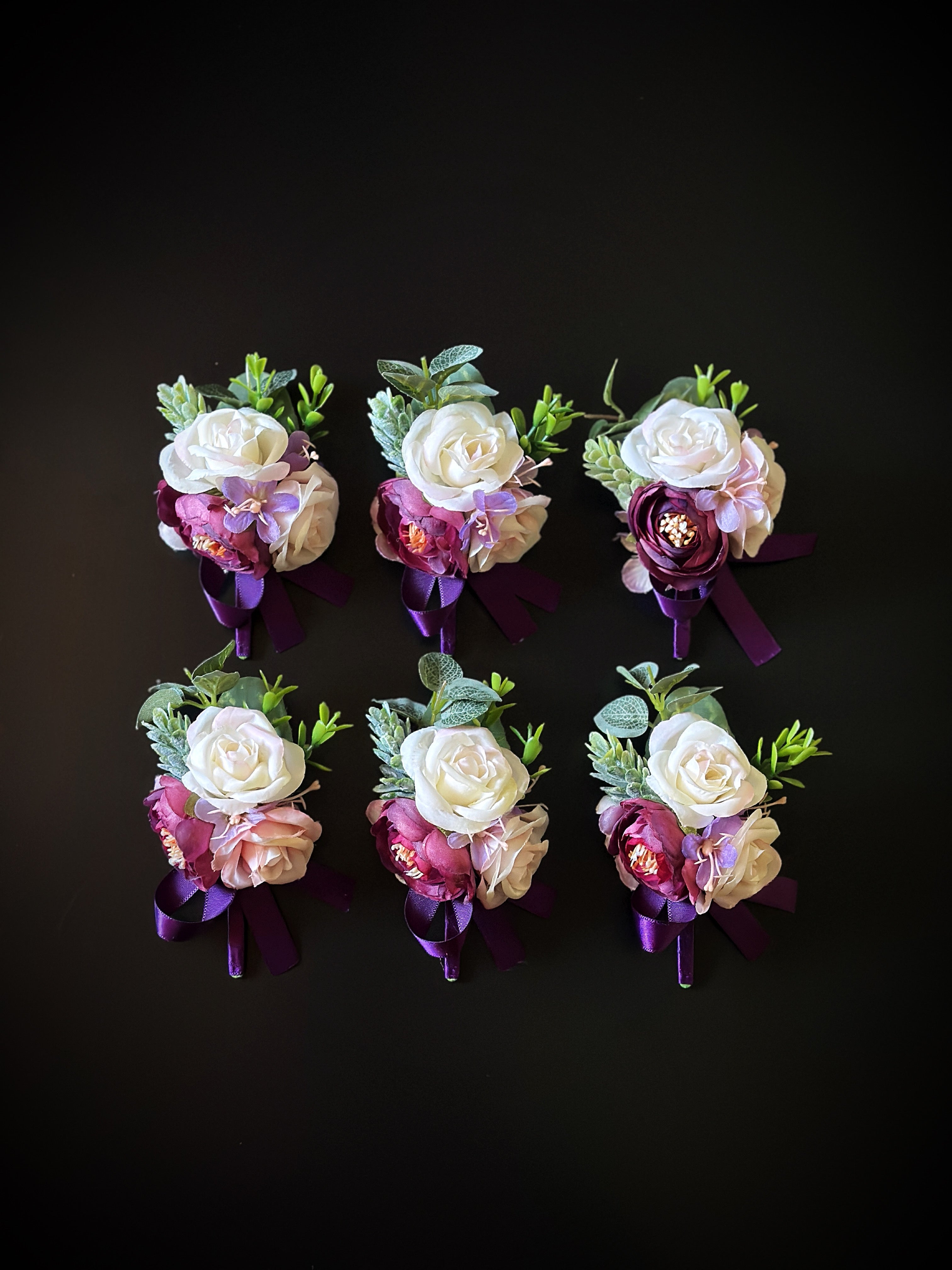 Wedding Boutonniere Set - 6 PCS - Purple White