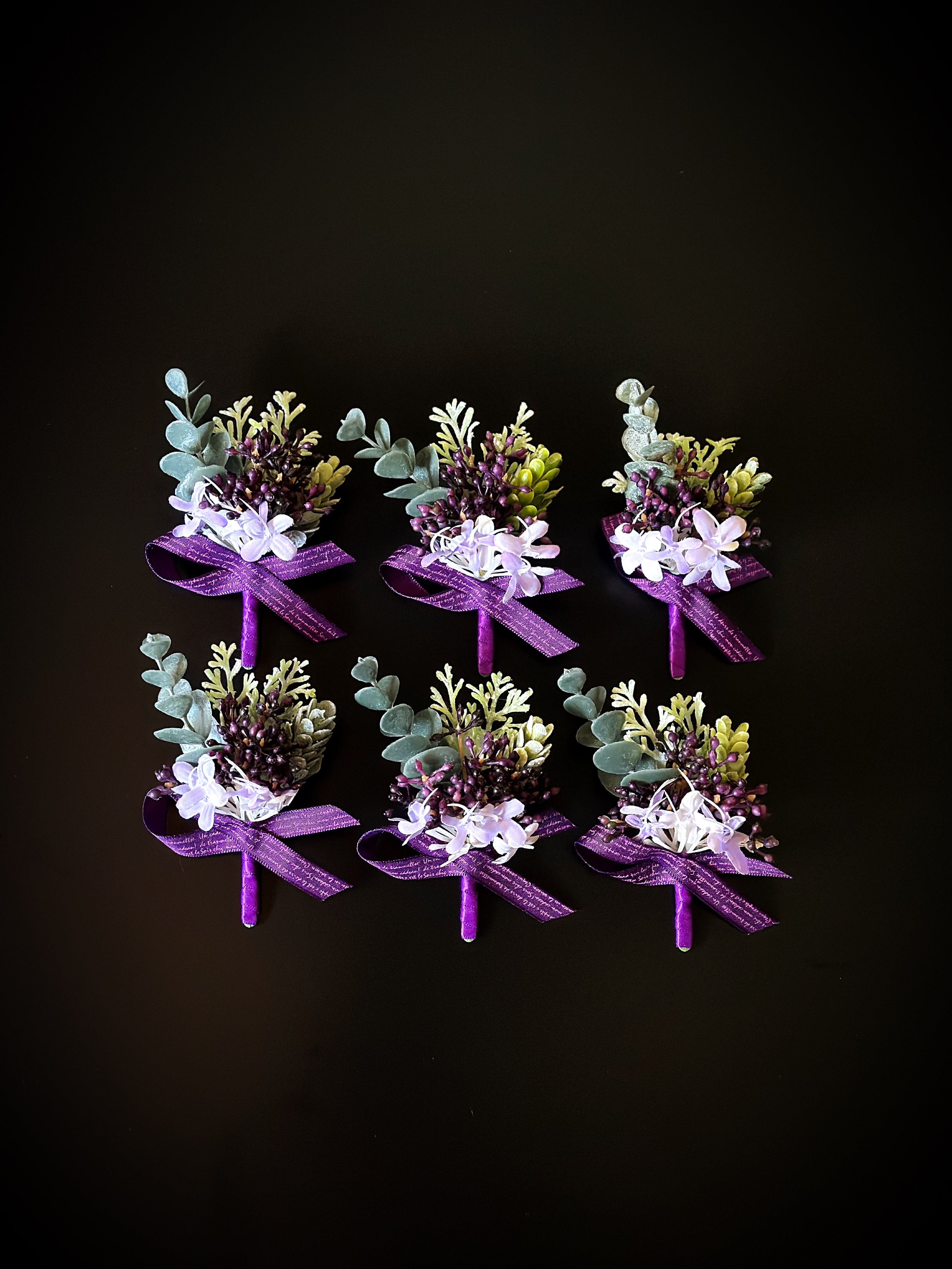 Wedding Boutonniere Set - 6 PCS - Purple