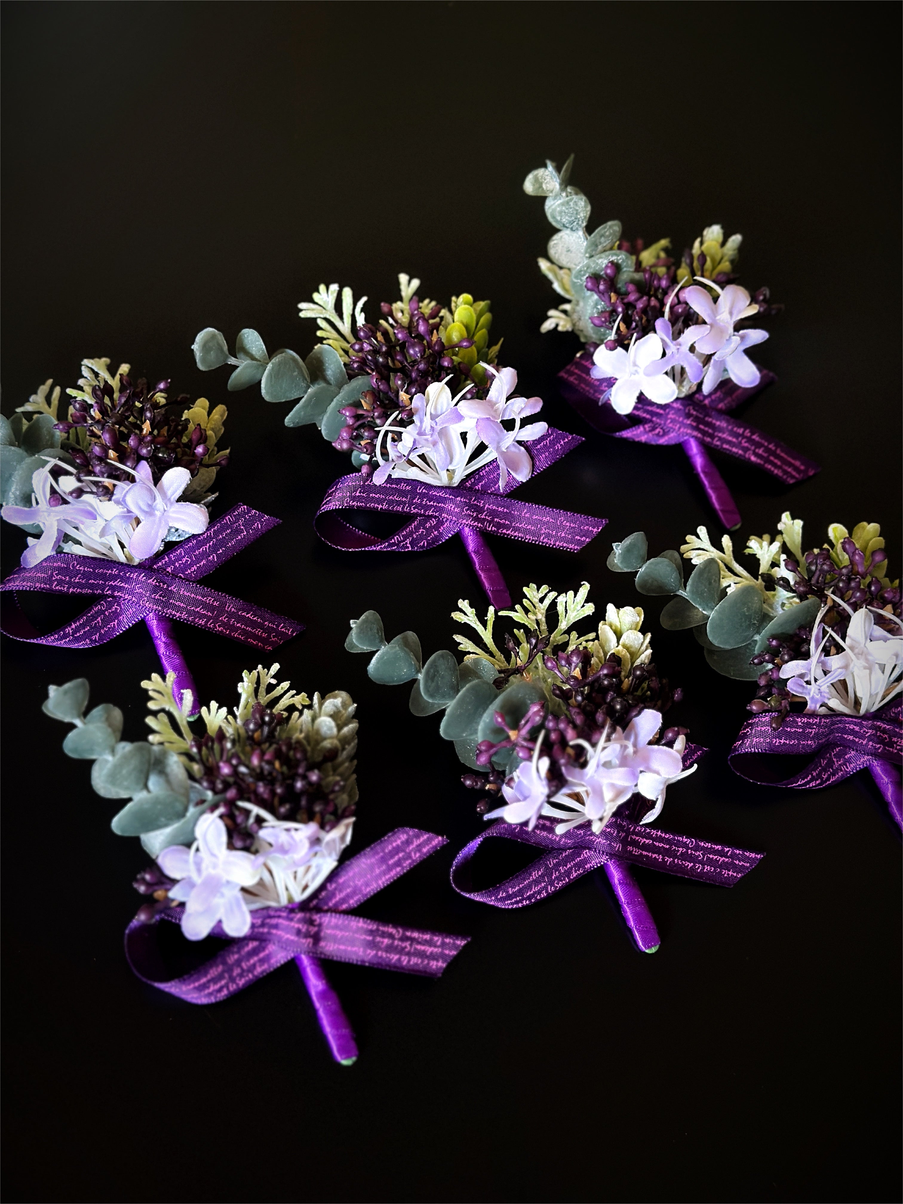 Wedding Boutonniere Set - 6 PCS - Purple