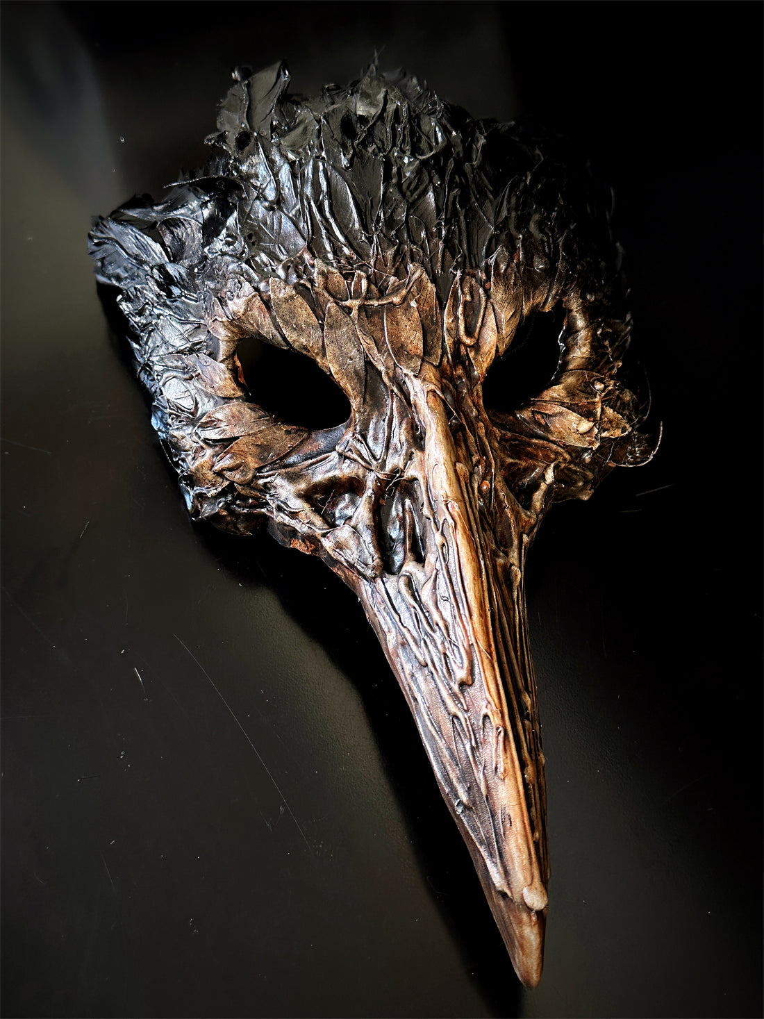 Crow Plague Skull - Black Brown