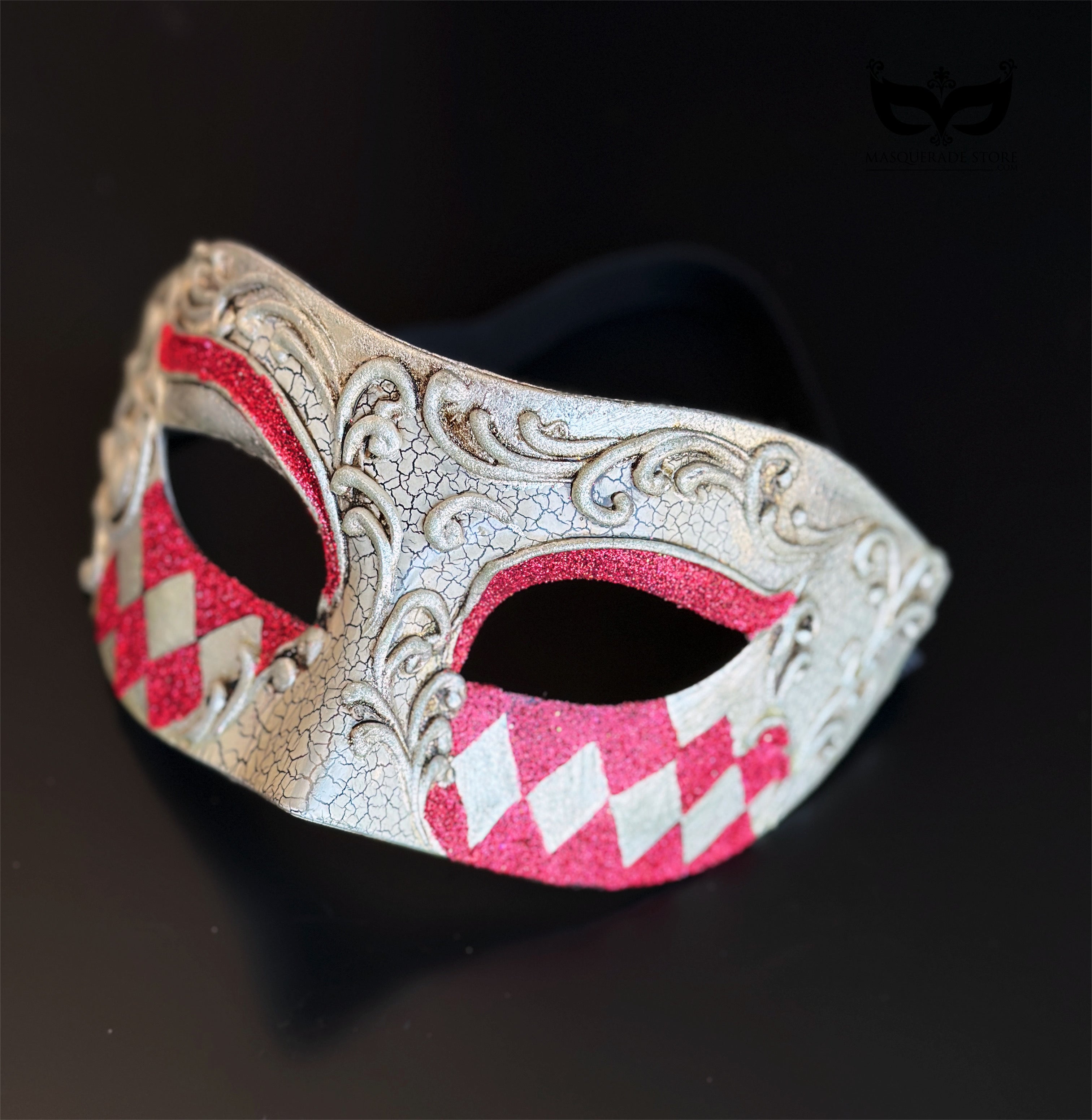 Silver Crimson Argent – Red Glitter Mask