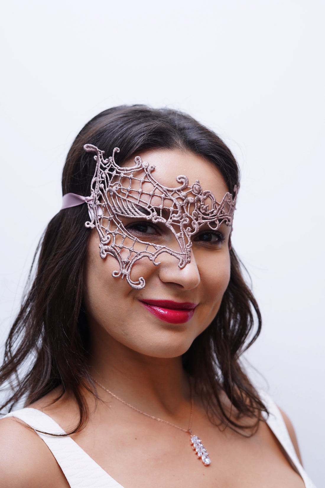 Phantom Lace Mask - Rose Gold