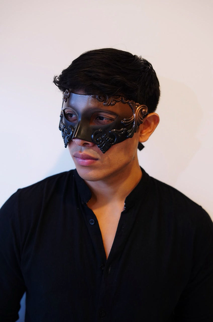 Roman Mask - Rose Gold Ombre