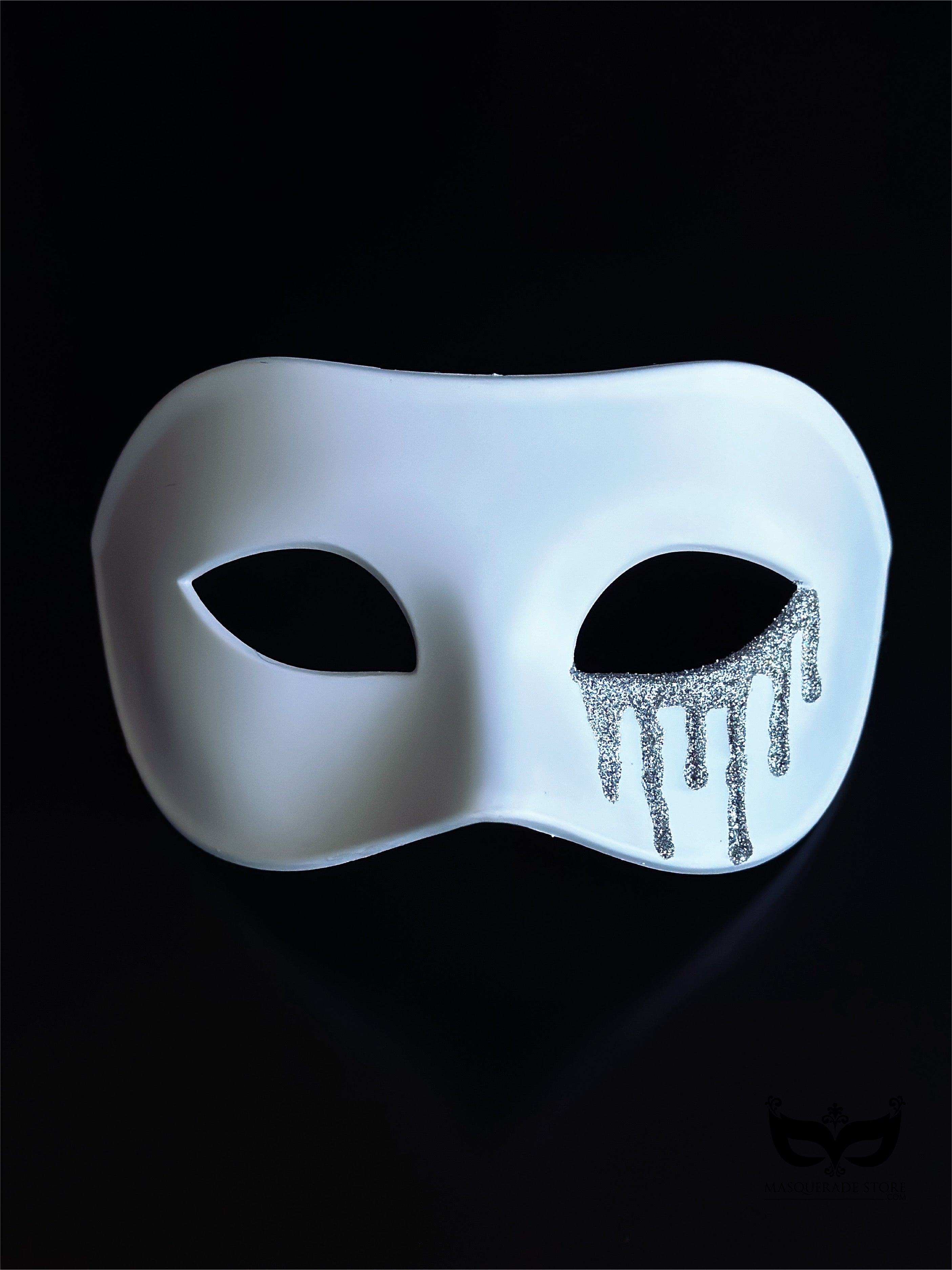 Haunted Silver Drip Mask