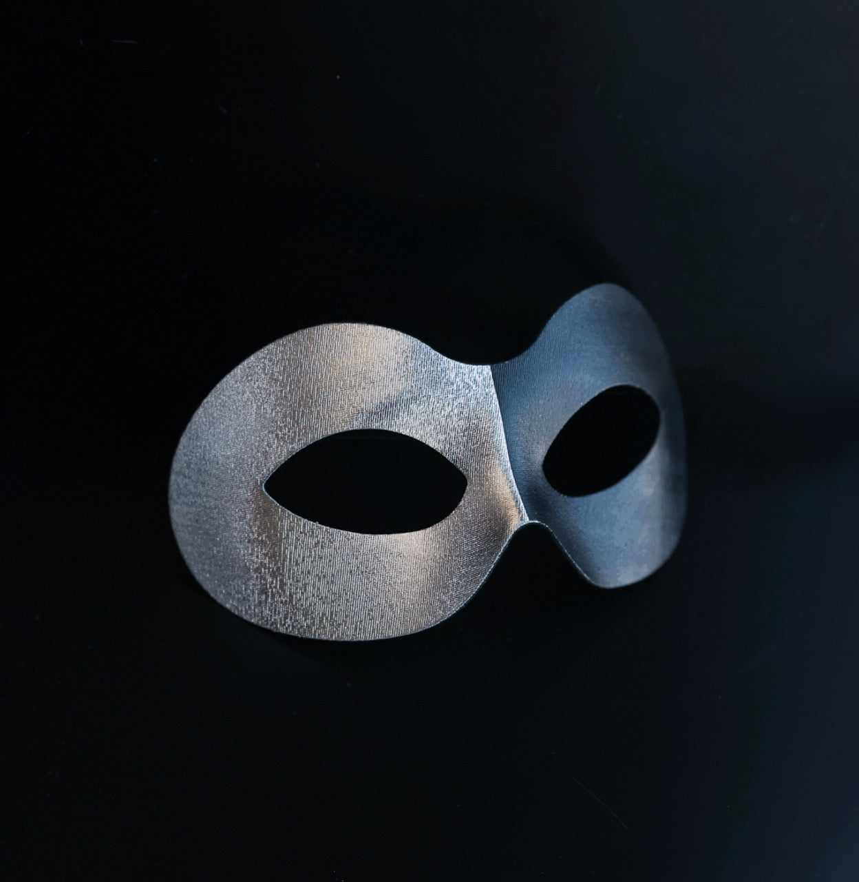 Sterling Shadow Men Mask