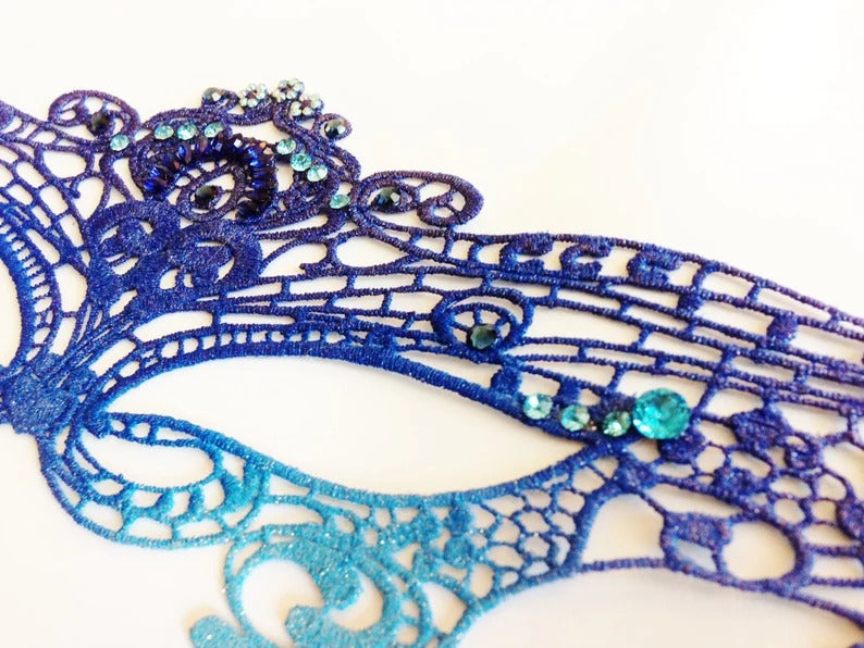 Ombre lace masquerade mask in blue and purple for women, Venetian style lace mask, perfect for masquerade ball, prom, wedding, and Halloween costumes.