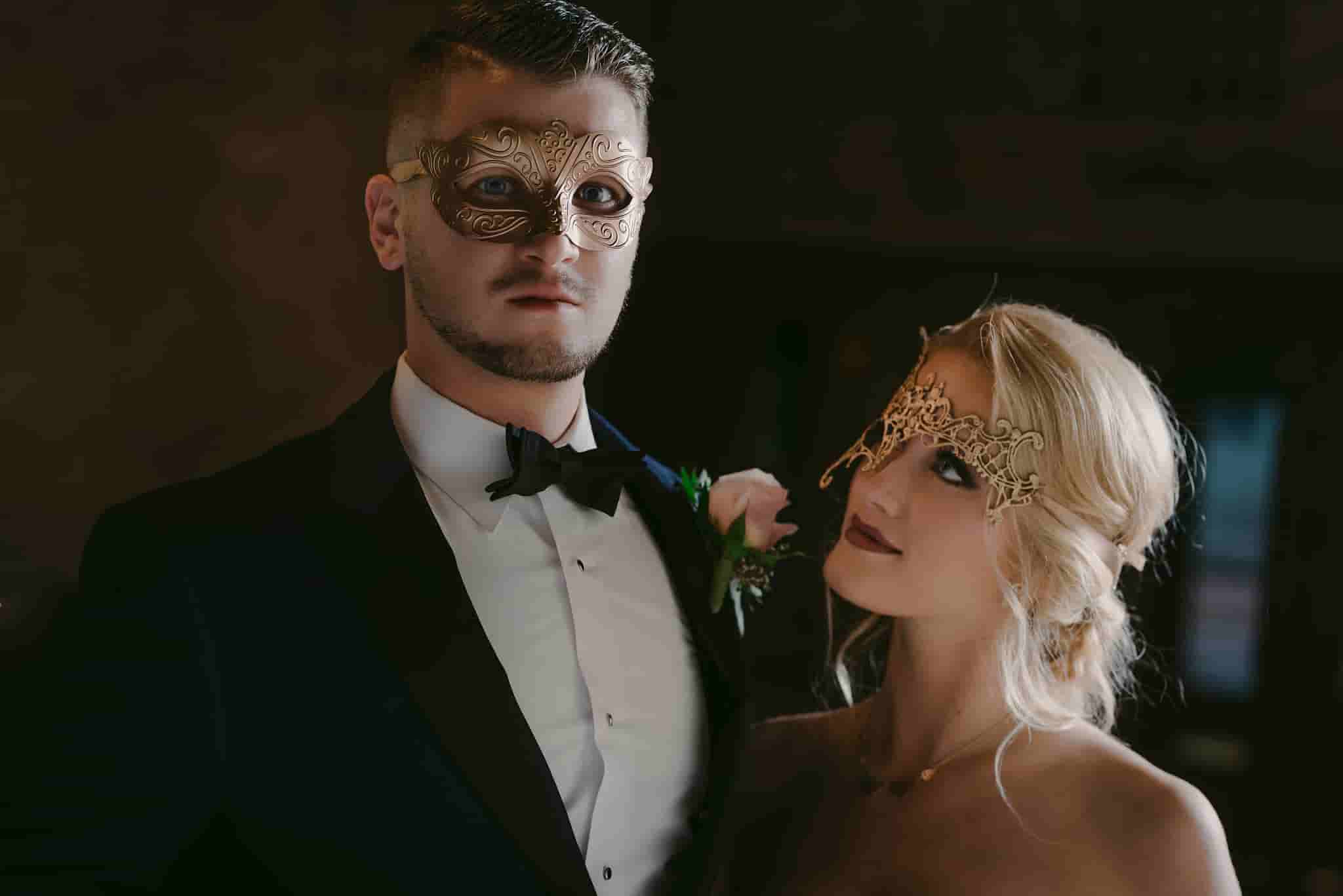 Gold Masquerade Mens Mask