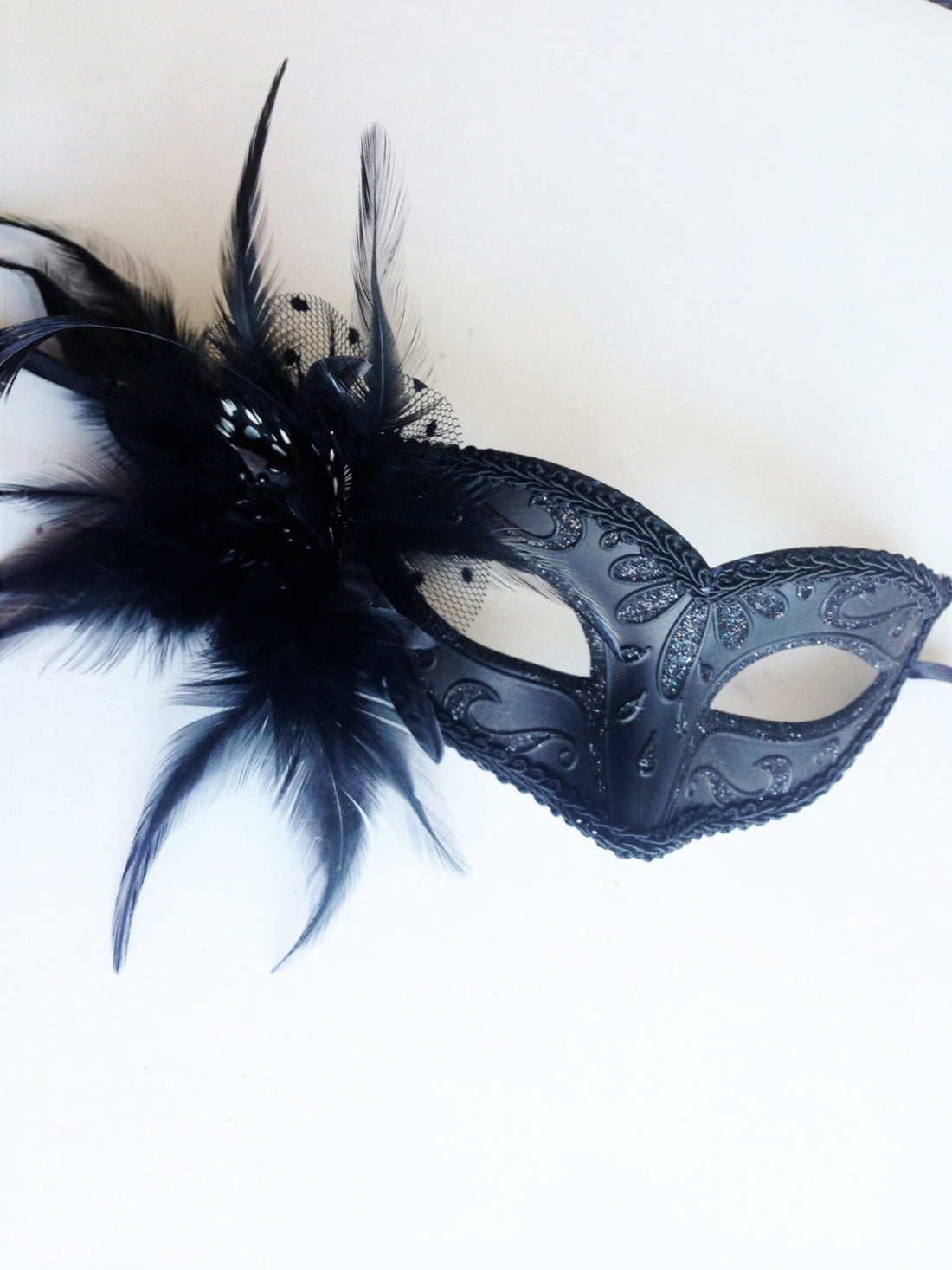 Venetian Shimmer Masks - Black