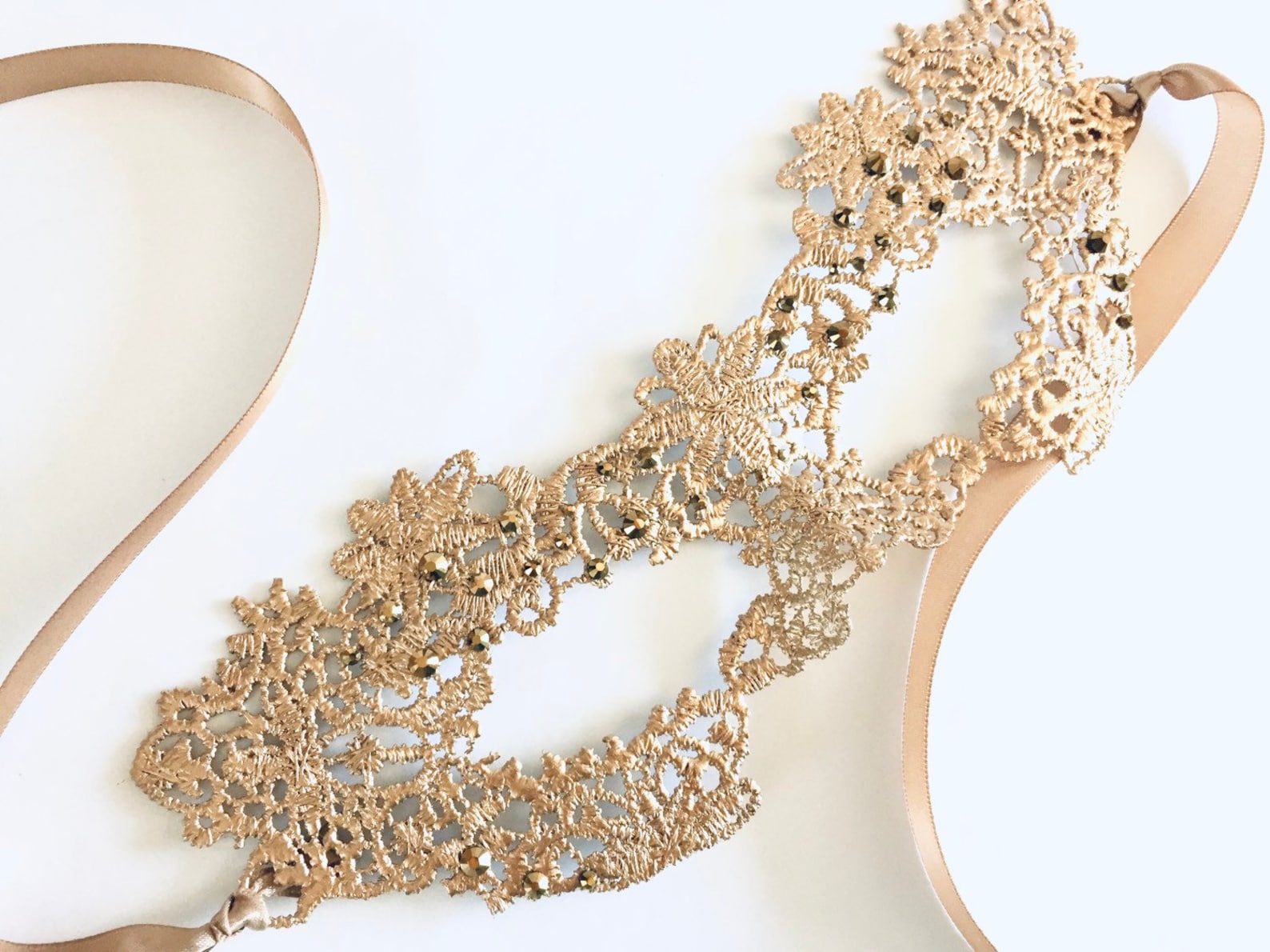 Princess Lace Mask - Gold
