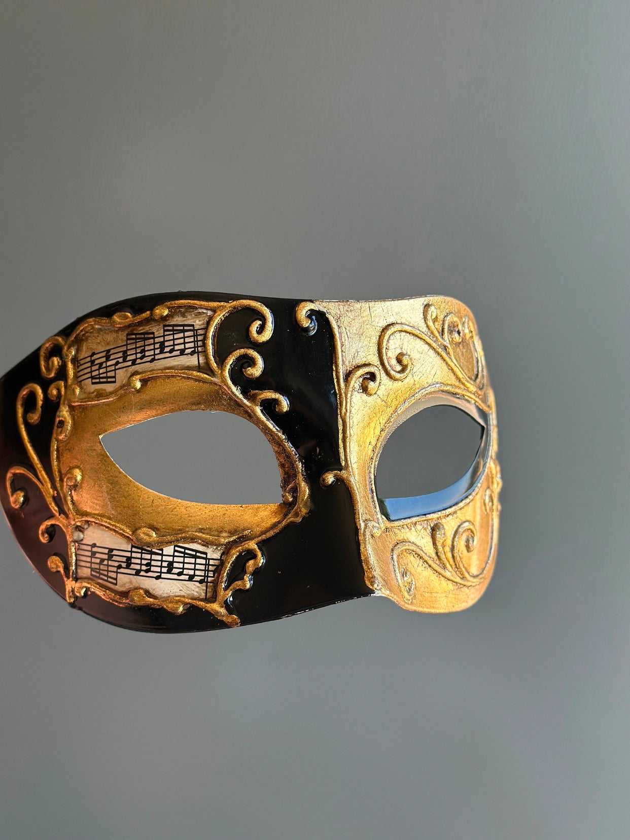Melody Of Gold Venetian Mask Masquerade Store melody-of-gold-venetian-mask-masquerade-store