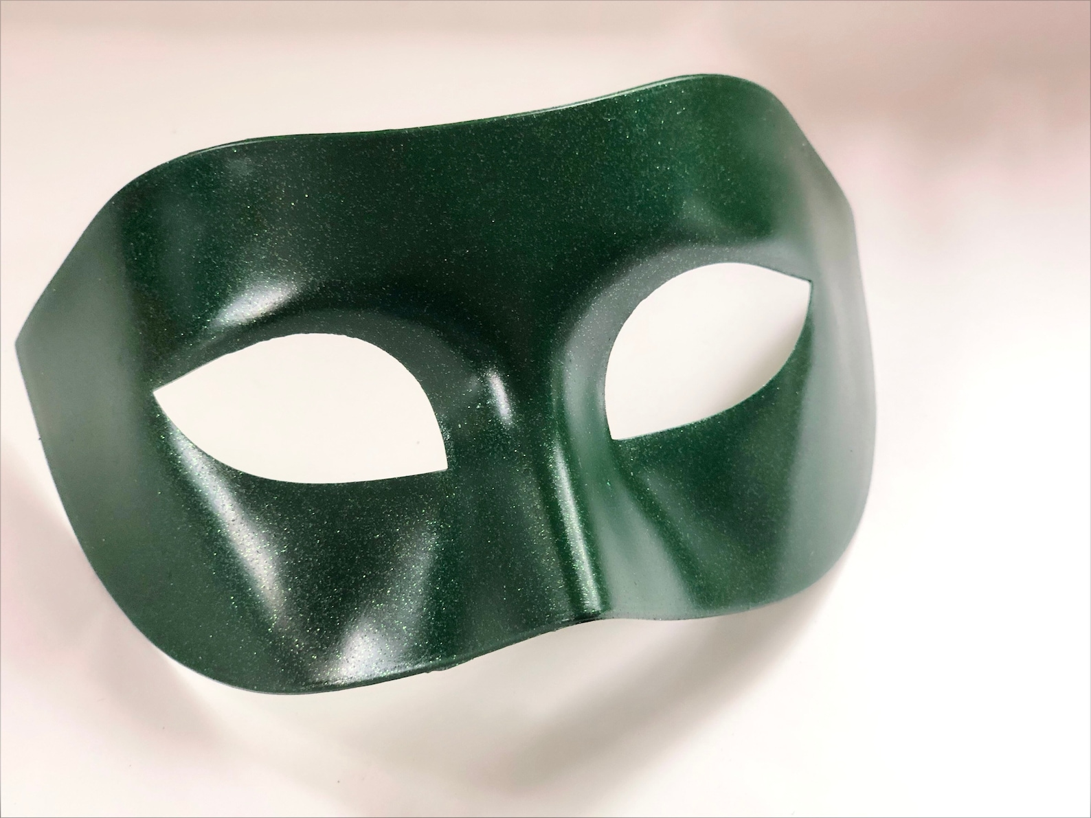 Emerald Allure – Green Couples Masks