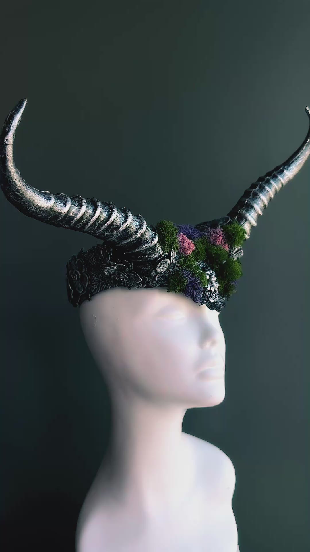 Silver Horn Headpiece - Colorful Moss