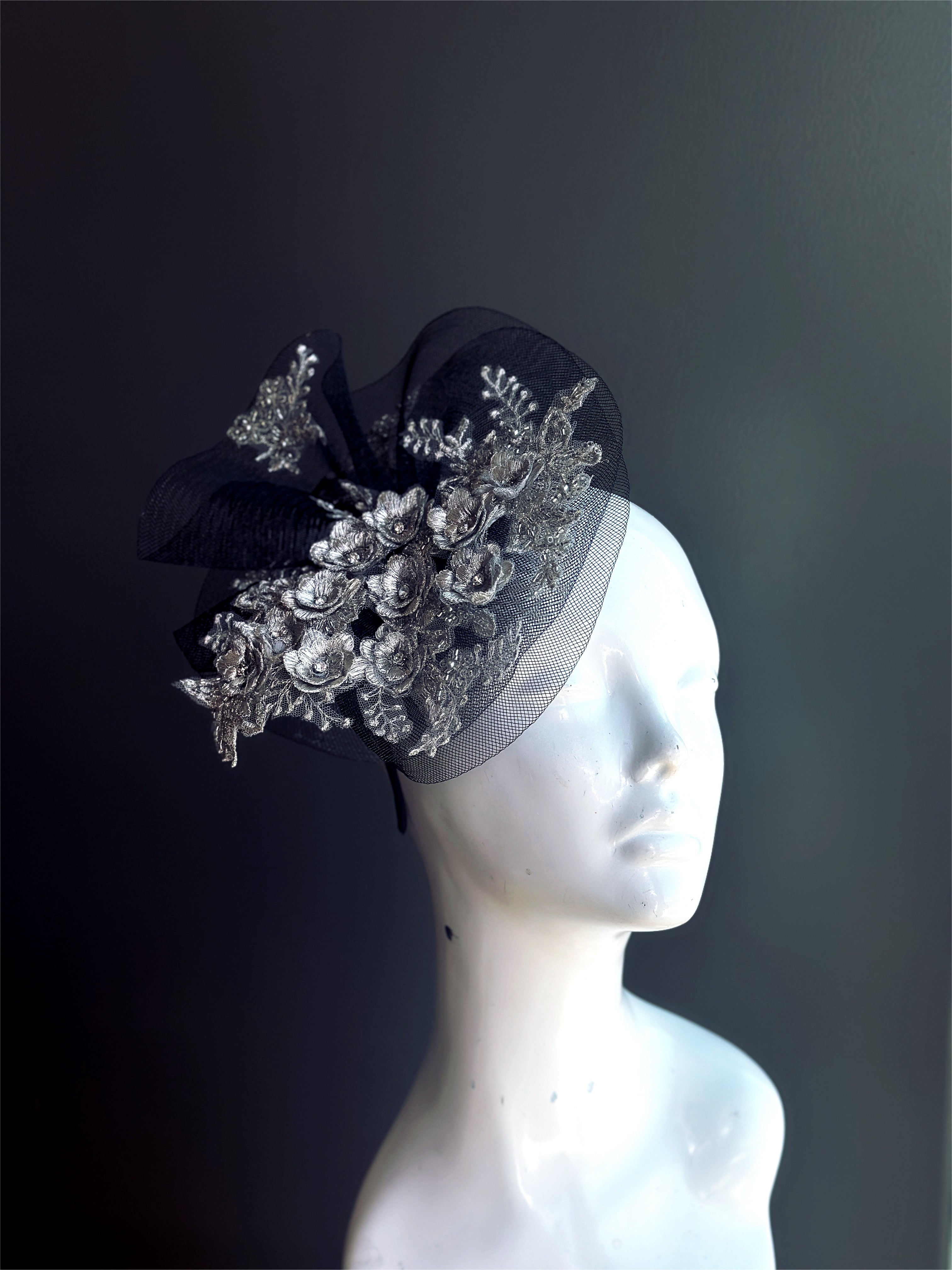Noir Argent Fascinator