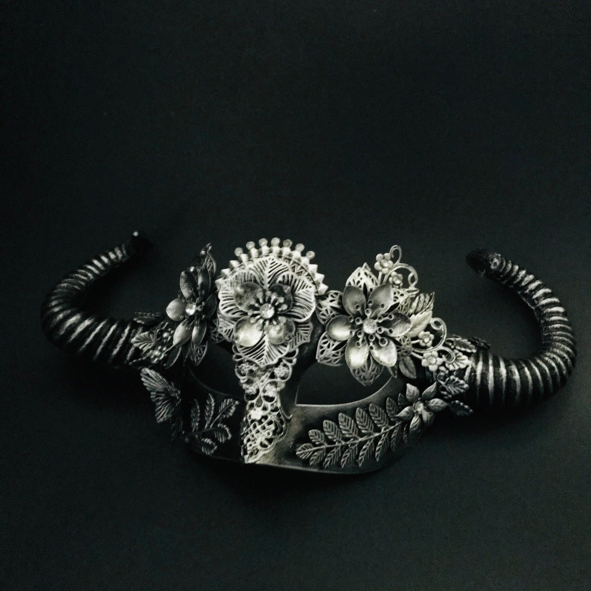 Mythical Horn Mask - Silver Floral