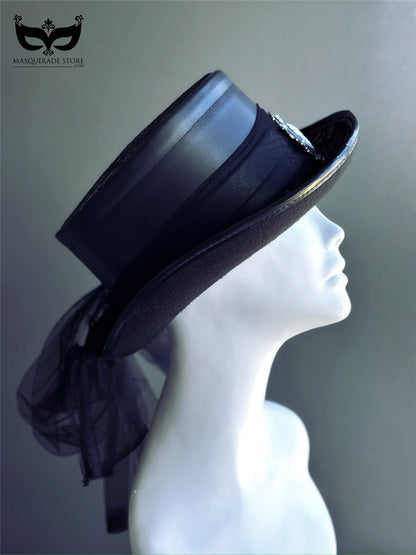 Midnight Duchess – Black Lace Top Hat