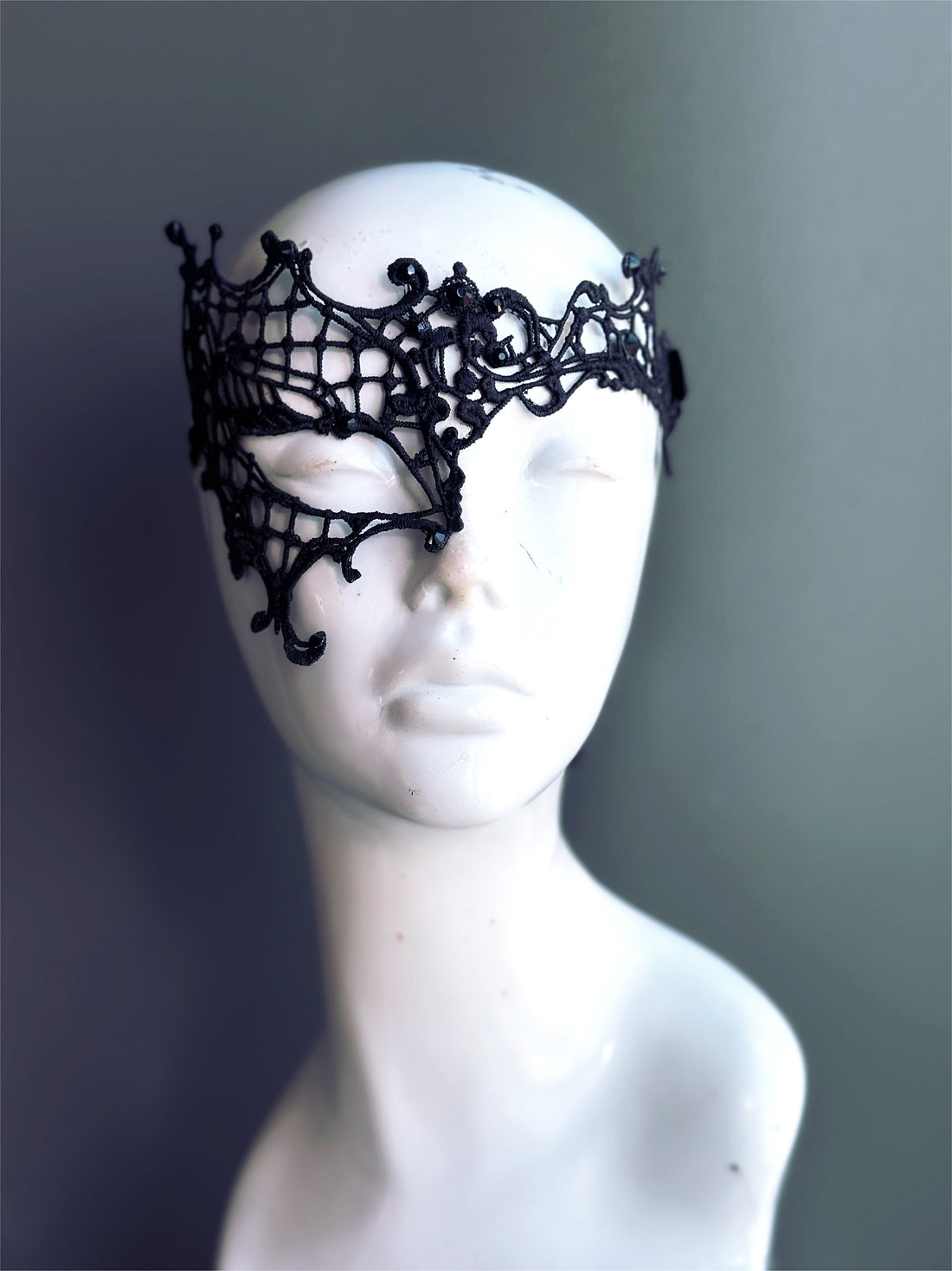 Phantom Lace Mask - Black