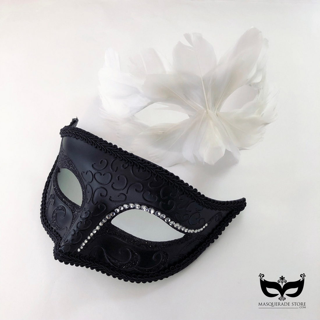Twilight & Dawn – Black & White