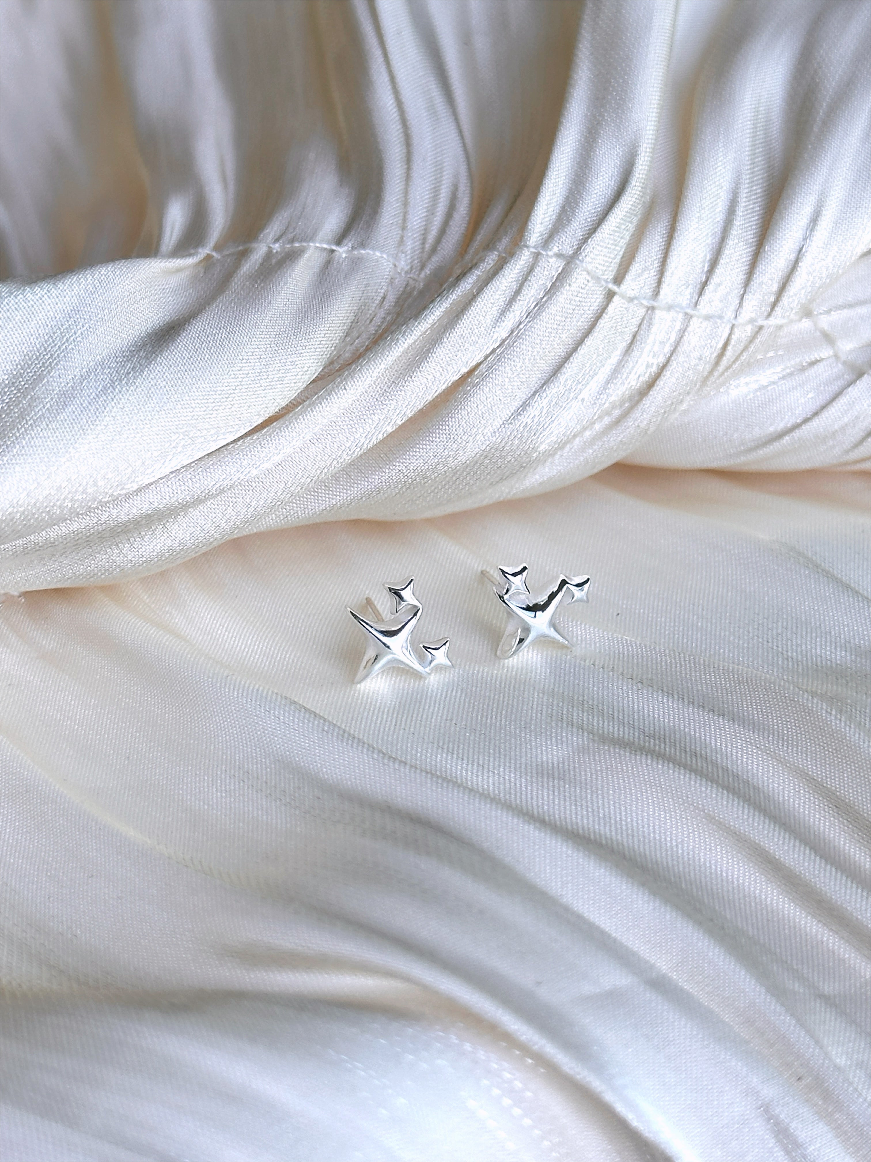 Astra Star Stud Earrings (Silver)