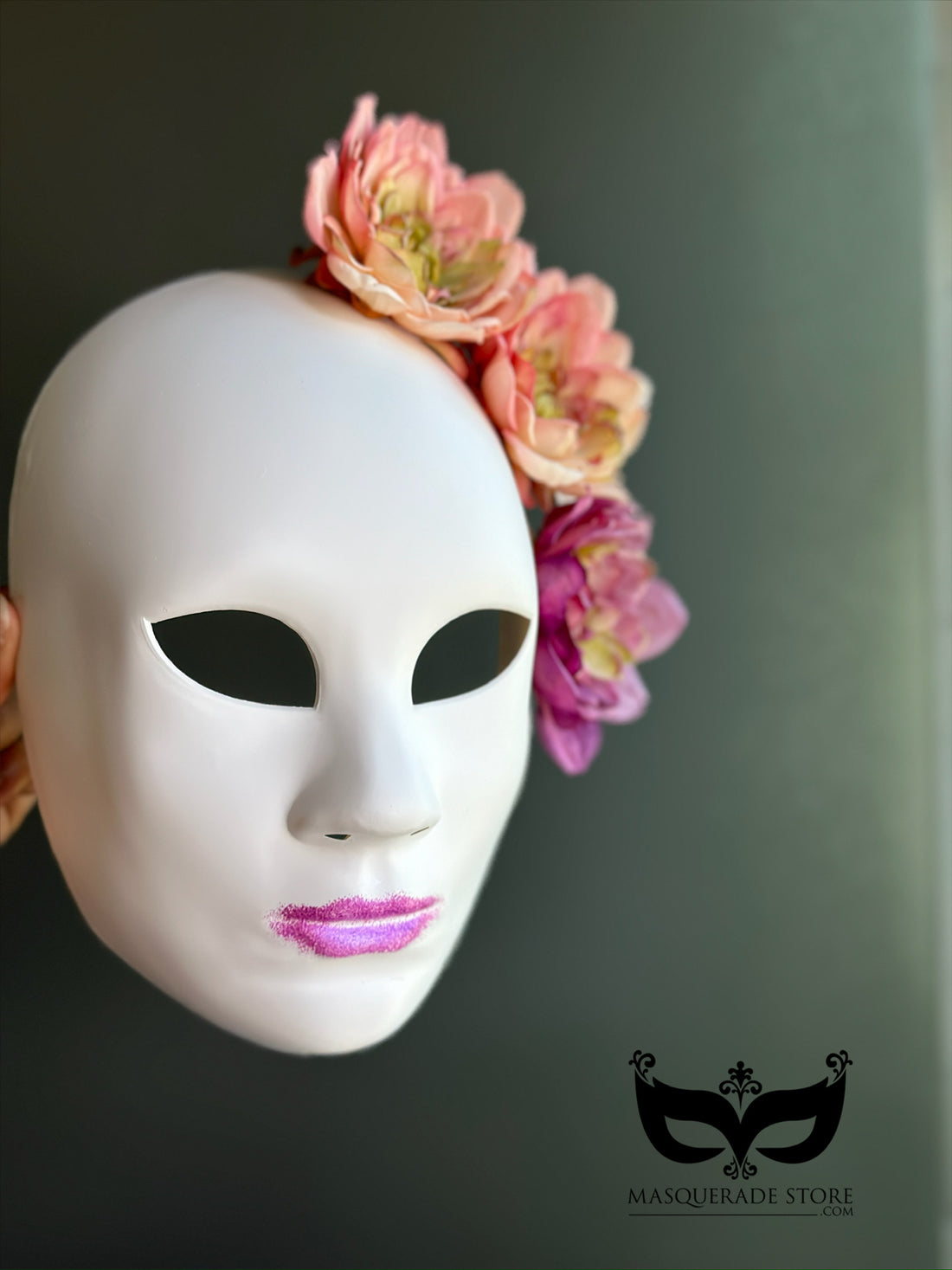 Bloomveil – Floral Mask