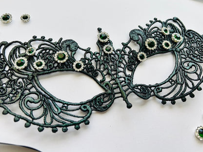 Midnight Emerald Lace Masquerade Mask