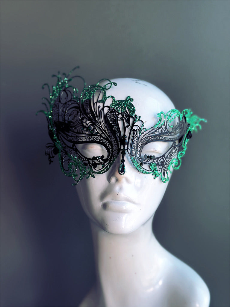 Swan Mask Black - Green Glitter