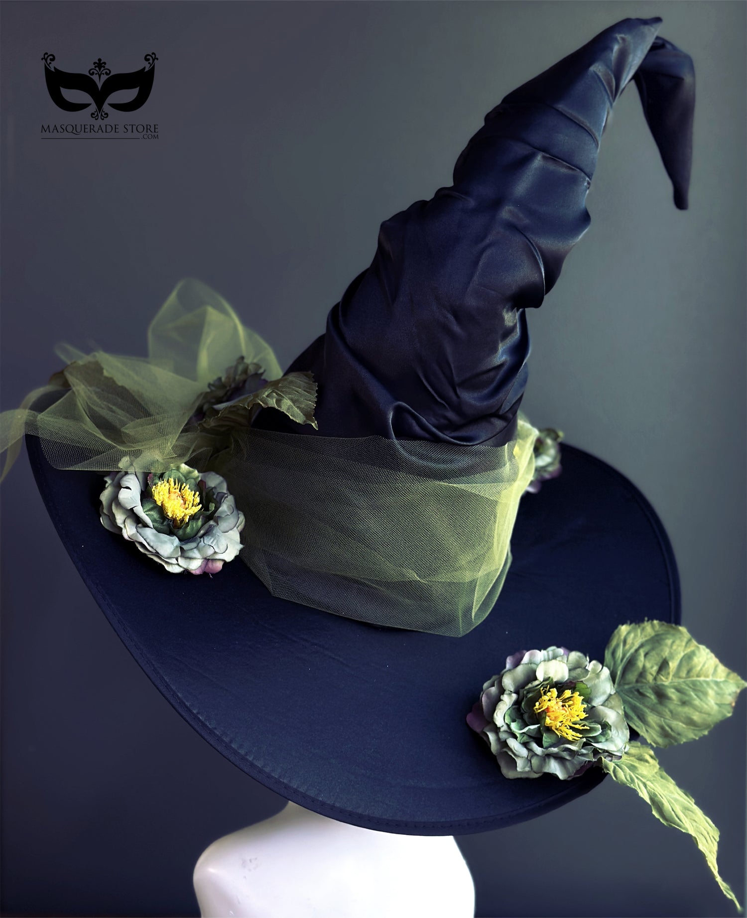 Virelda Bloom - Green Black Witch Hat