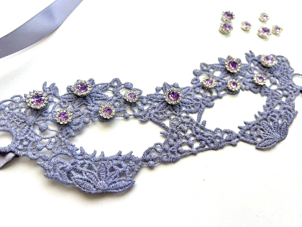Lavender Belle Lace Masquerade Mask