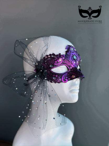 Twilight Gleam – Masquerade Mask