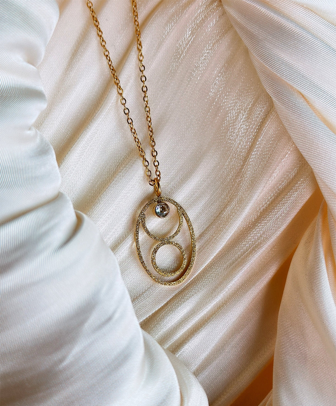 Taurus- Zodiac Necklace (Gold)