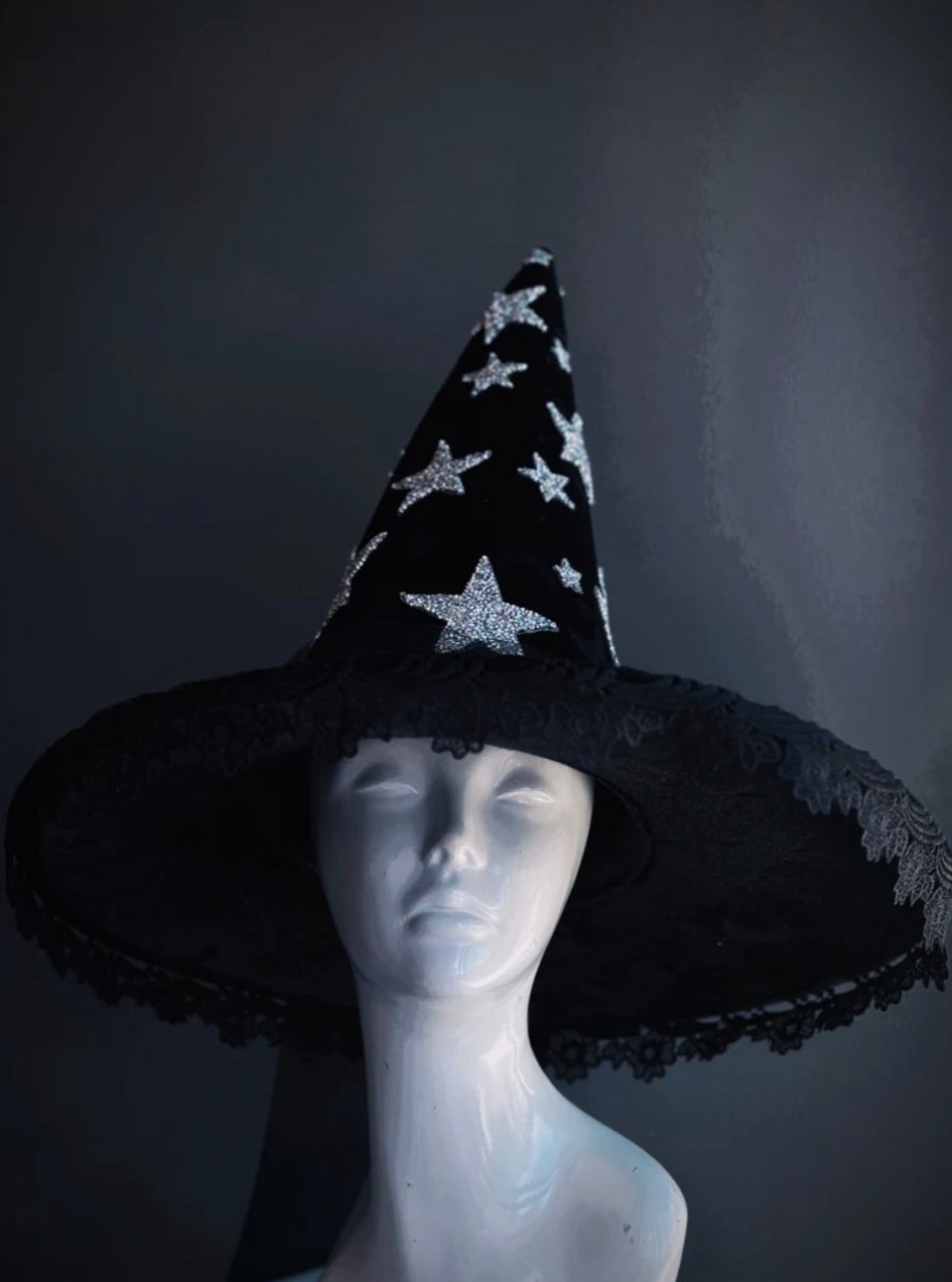 Black Witch Hat - Celestial Stars