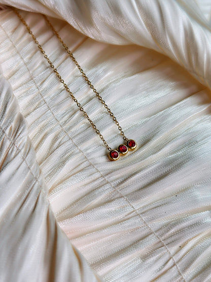Amara – Necklace (Ruby Red)