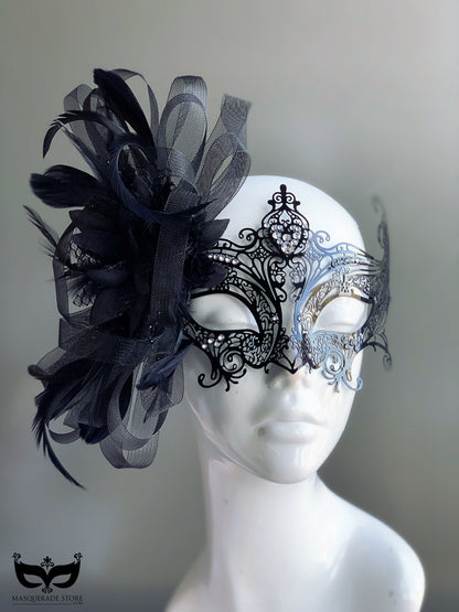 Gossip Mask and Feathers