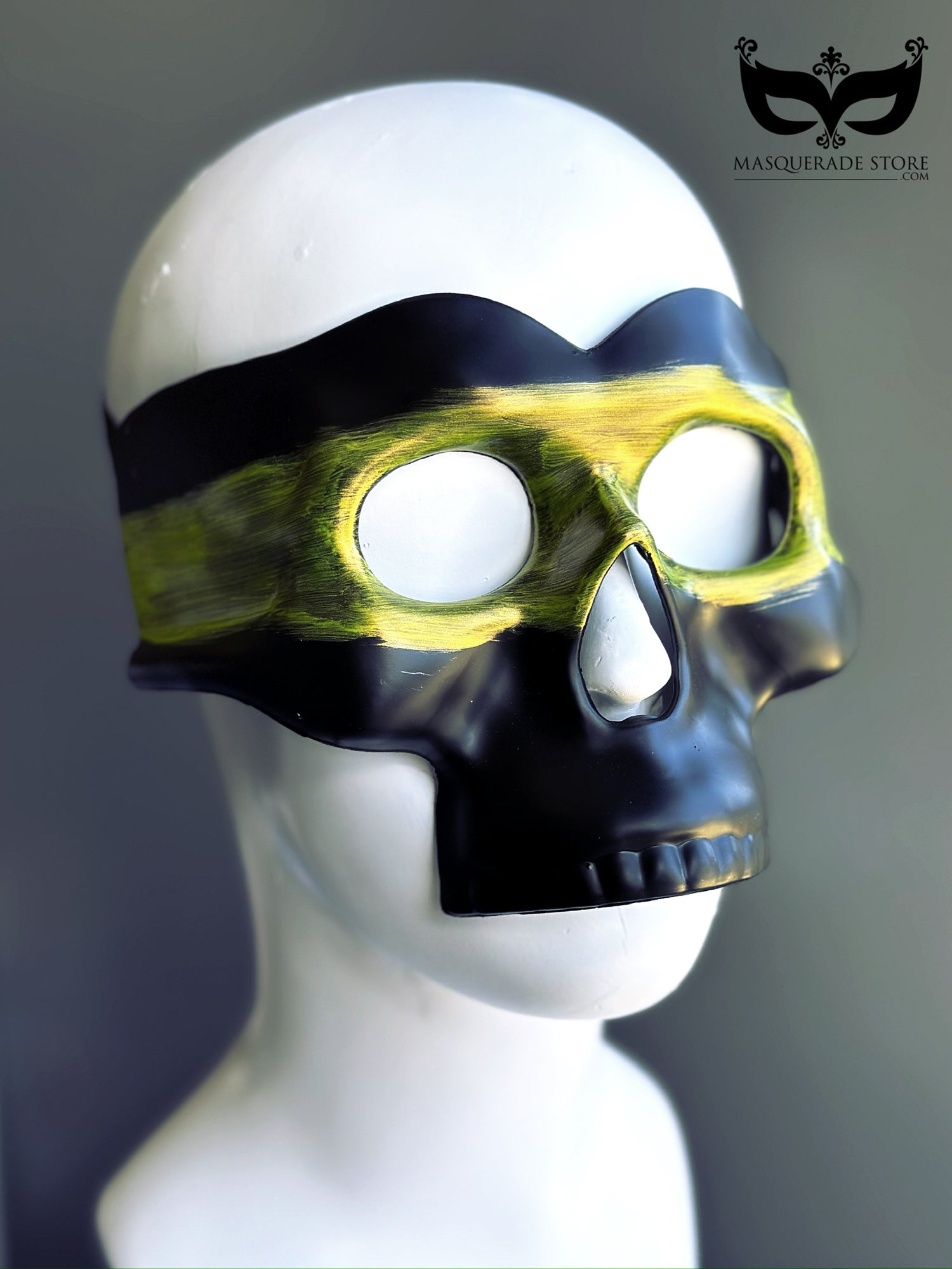 Phantom Skull - Black and Gold