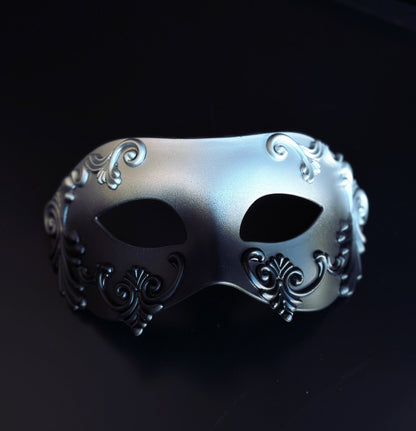 Roman Mask - Black/Silver