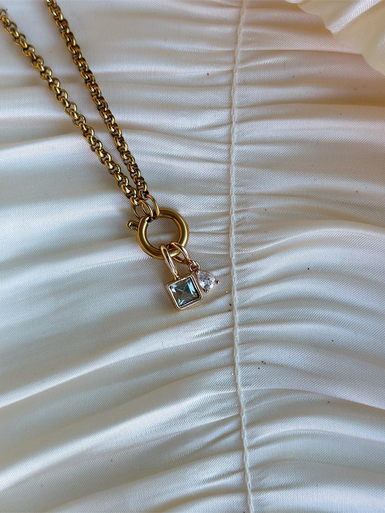 Elara Dual Charm - Necklace (Clear)