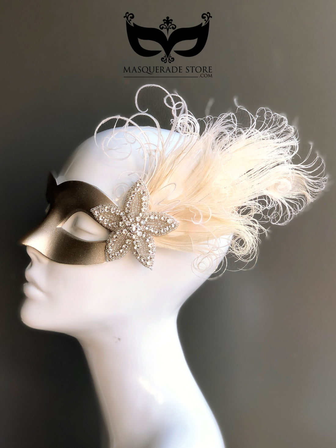 The Grace Mask - Cream Feathers