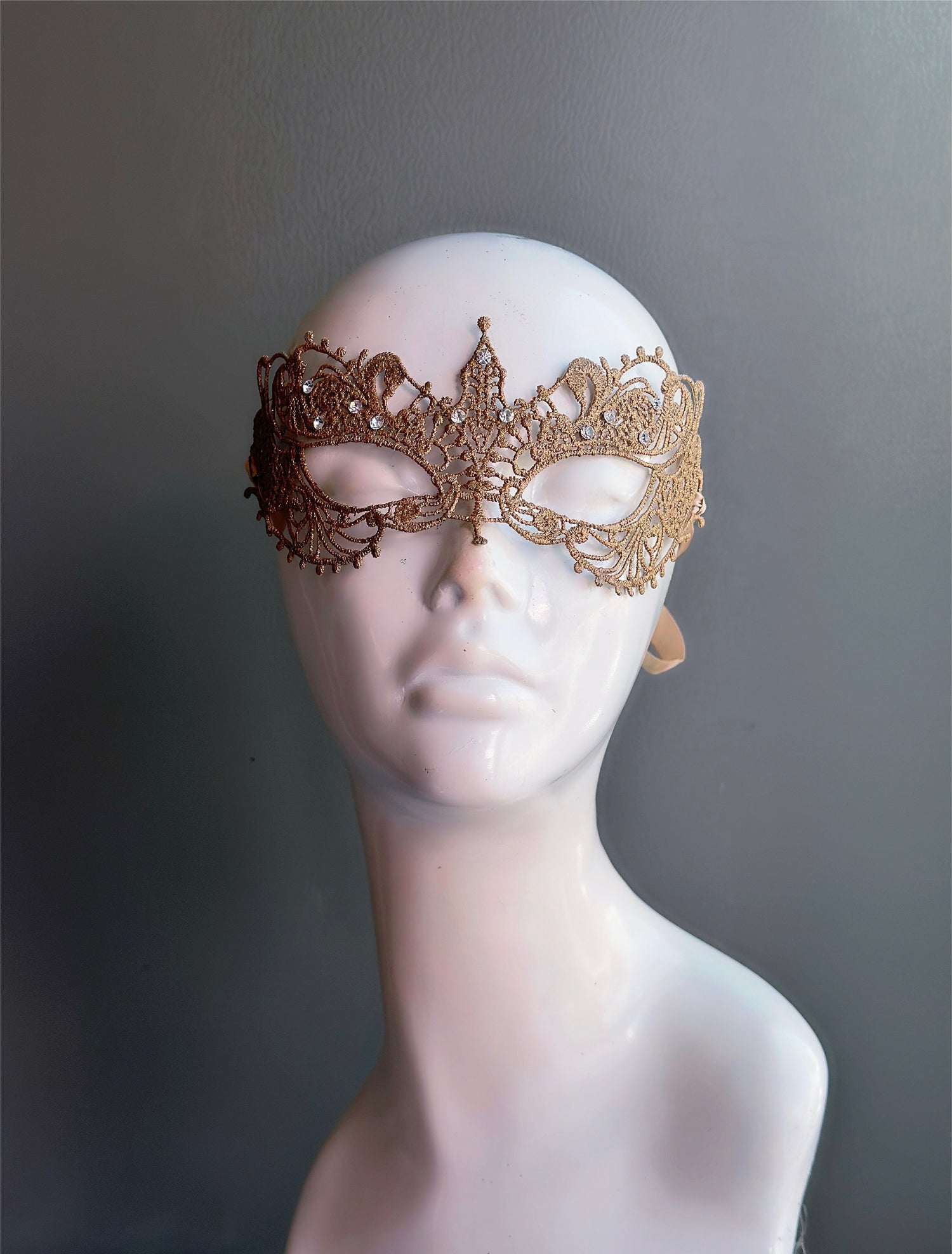 Ana Lace Mask - Gold