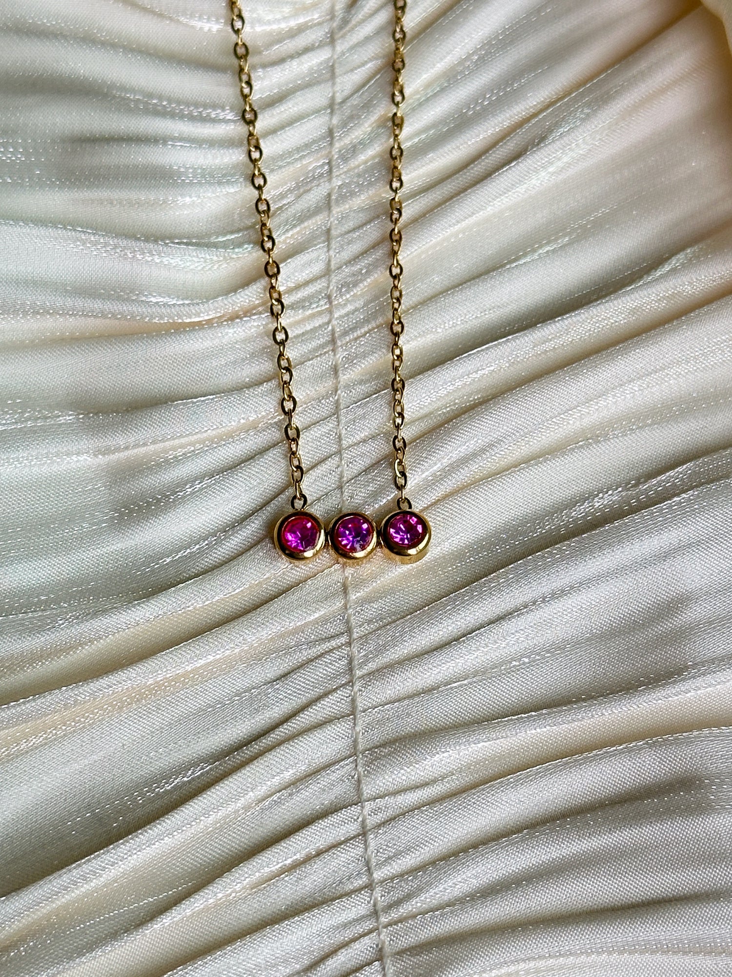 Amara - Necklace (Pink)