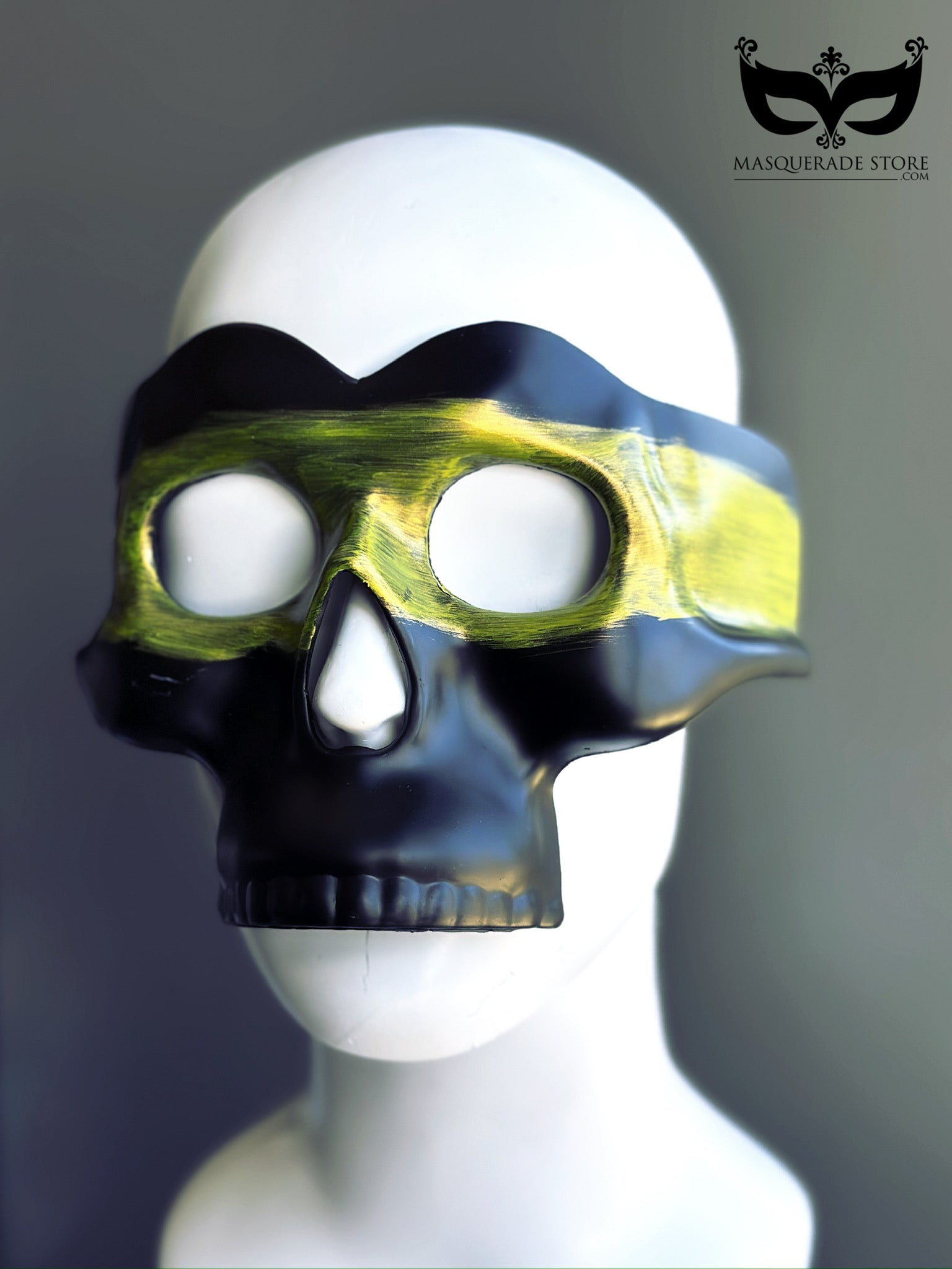 Phantom Skull - Black and Gold