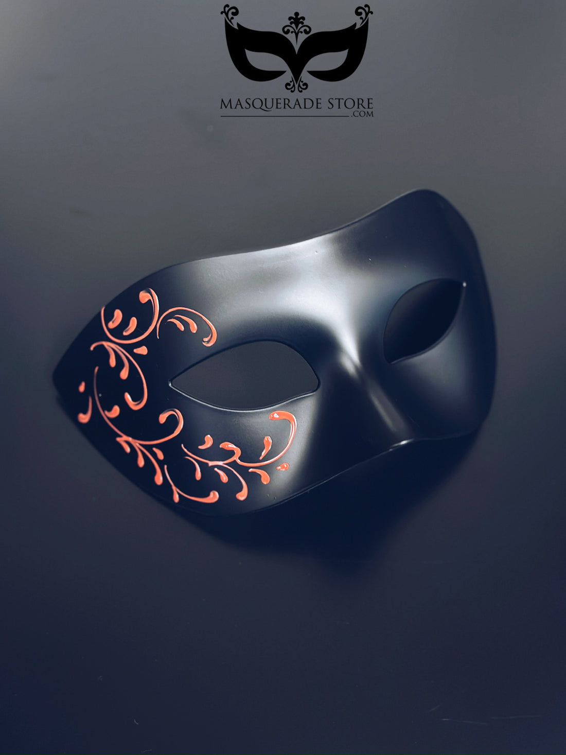 Crimson Dusk - Black &amp; Red