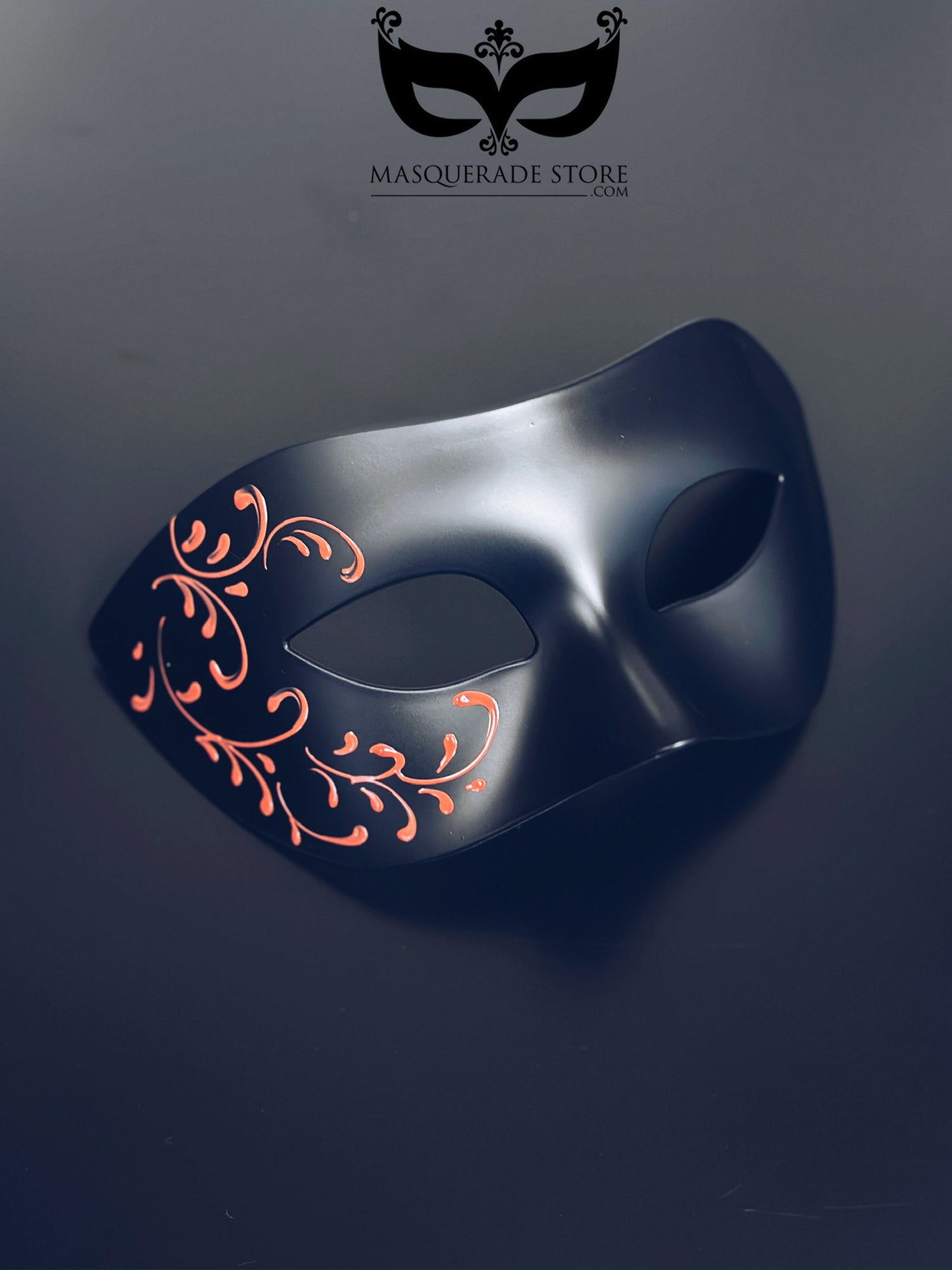 Crimson Dusk - Black &amp; Red