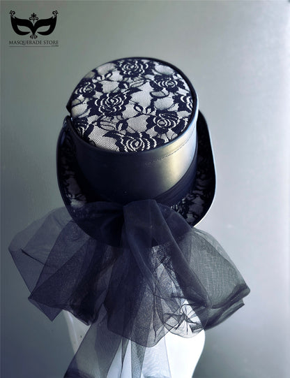 Midnight Duchess – Black Lace Top Hat