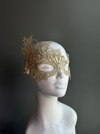 Elizabeth Lace Mask - Gold