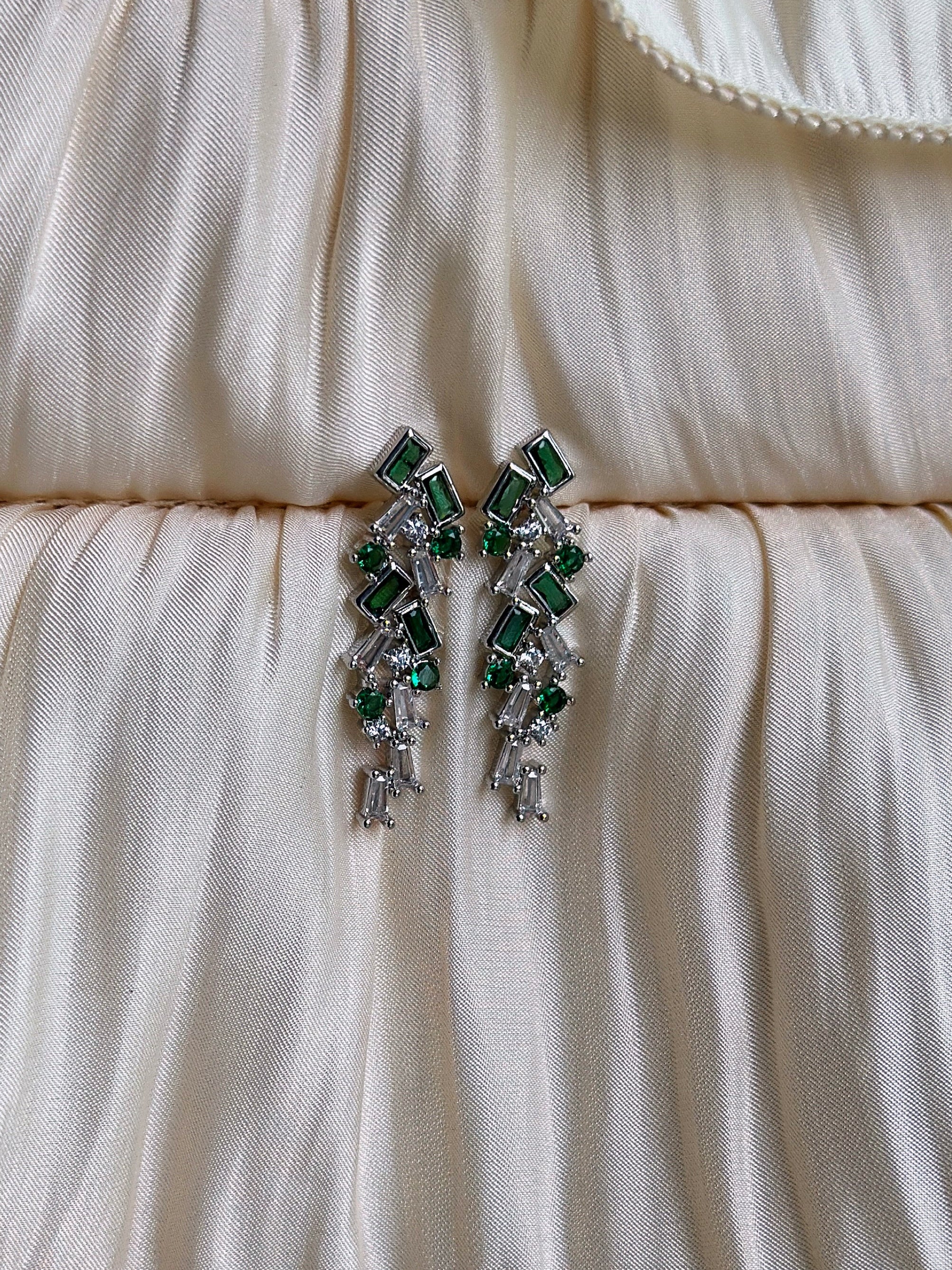 Elphaba - Earrings (Emerald/Silver)