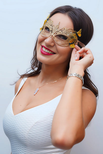 Ana Lace Mask - Monarch Butterfly