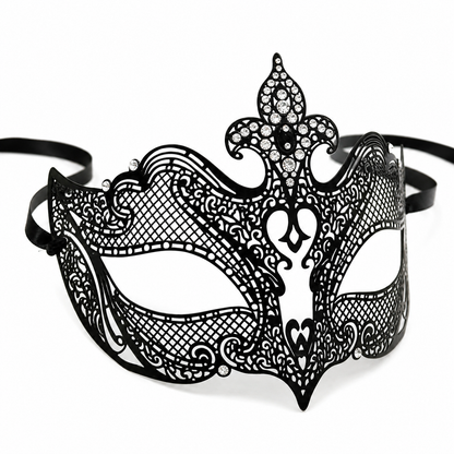 Midnight Fleur – Black Crystal Masquerade Mask