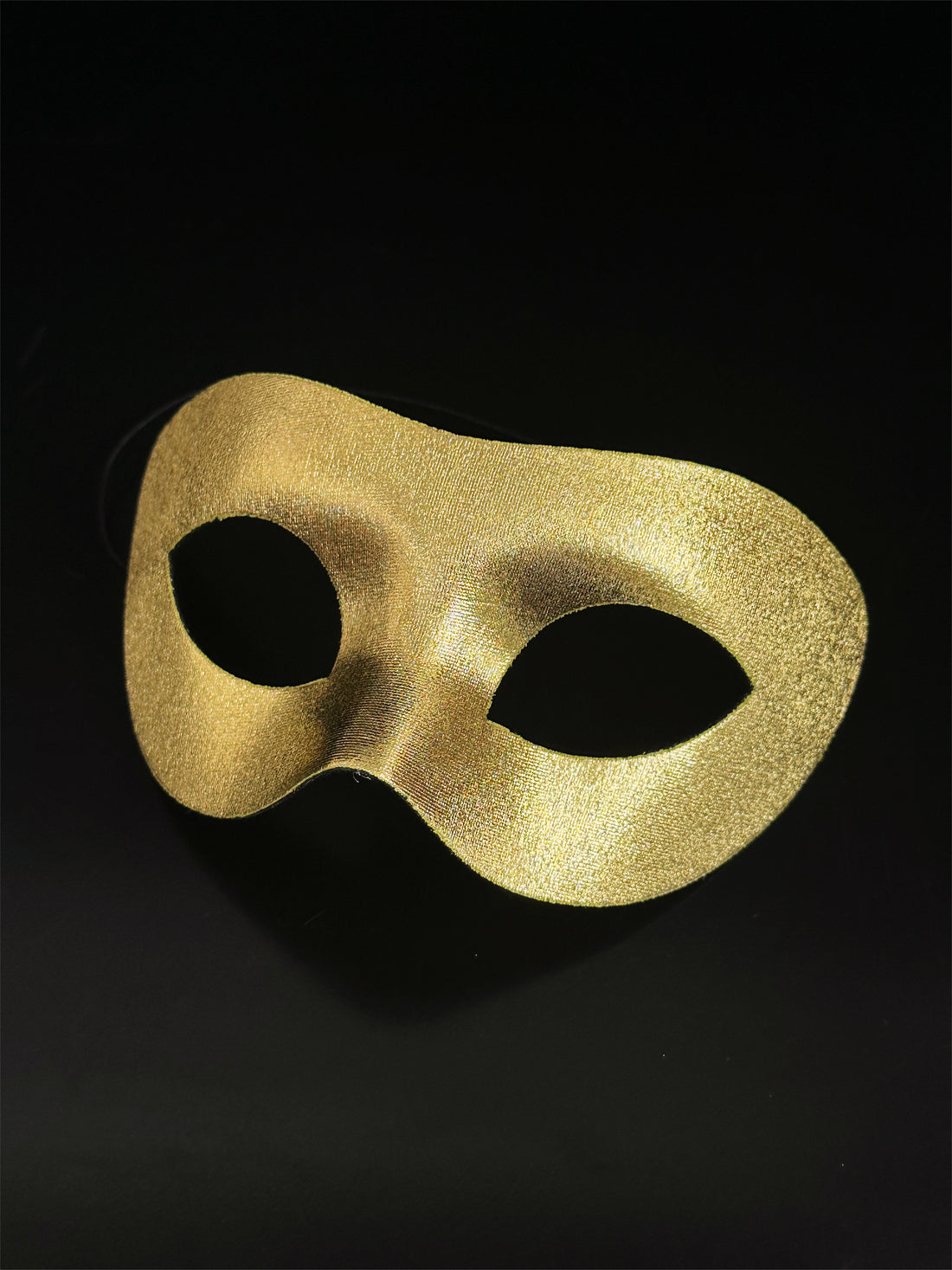Gold masquerade masks in bulk.