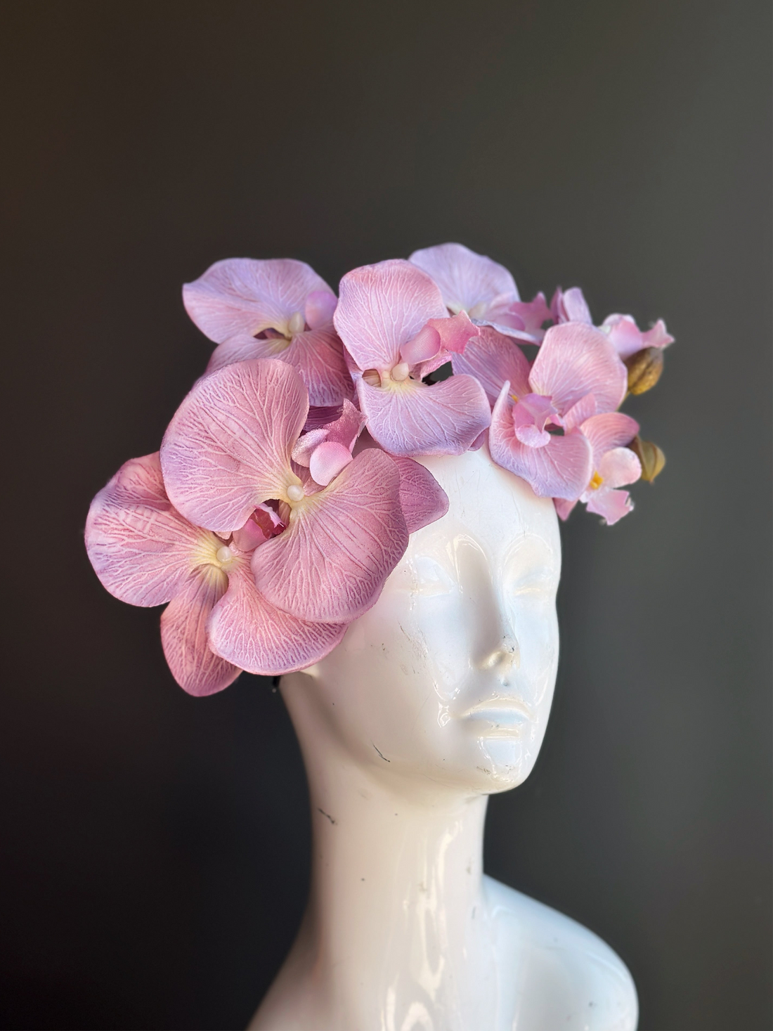 Orchid Fascinator Hat – Light Pink