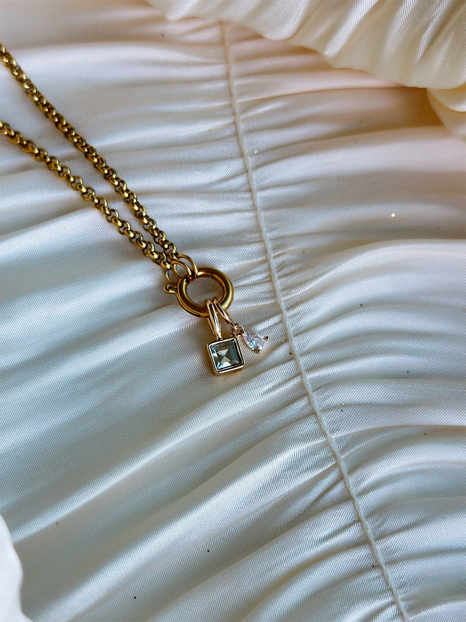Elara Dual Charm - Necklace (Clear)