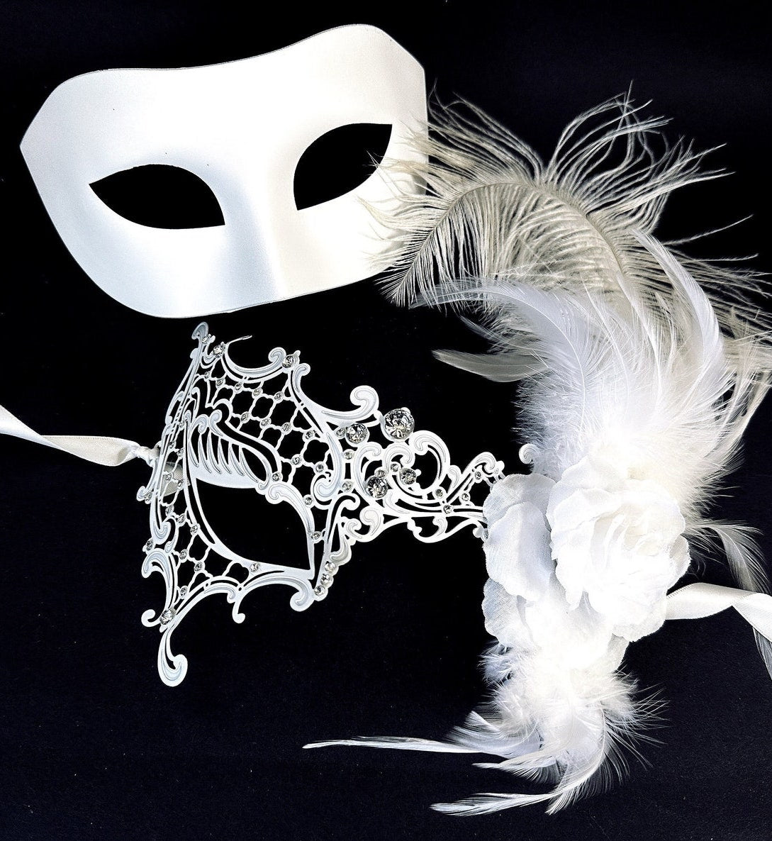 Venetian Feather Mask Set - White